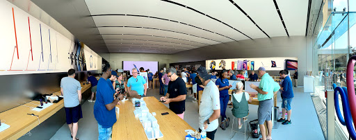 Computer Store «Apple Oakbrook», reviews and photos, 70 Oakbrook Center, Oak Brook, IL 60523, USA