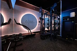 Safe Sweat | Boutique Fitness Studio South Surrey image