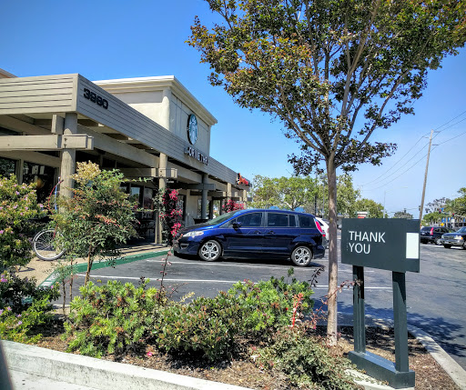 Starbucks image