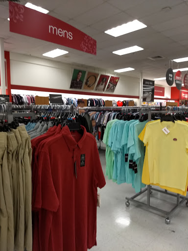 Department Store «T.J. Maxx», reviews and photos, 875 Queen St, Southington, CT 06489, USA