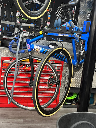 Bicycle Store «South Miami Bike Shop», reviews and photos, 6600 SW 80th St, Miami, FL 33143, USA