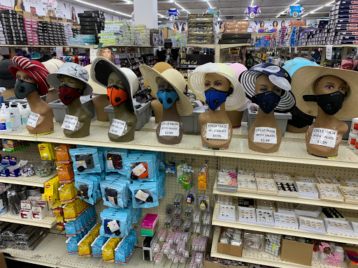 Beauty Supply Store «US Hair & Beauty Supply & Wig», reviews and photos, 3670 E Main St, Columbus, OH 43213, USA