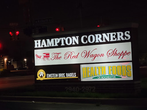 Wine Store «Red Wagon Wine Shoppe», reviews and photos, 2940 S Rochester Rd, Rochester Hills, MI 48307, USA