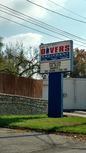 Divers Equipment & Repair Service, 11109 Hillcrest Rd, Kansas City, MO 64134, USA, 