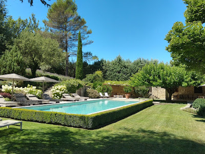 Les Jardins d'Art Topiaire à Roussillon