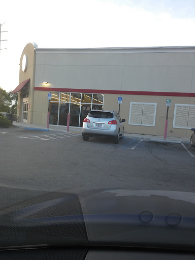 Dollar Store «FAMILY DOLLAR», reviews and photos, 601 SW 187th Ave, Homestead, FL 33030, USA