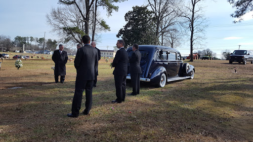 Funeral Home «Parrott Funeral Home», reviews and photos, 8355 Senoia Rd, Fairburn, GA 30213, USA