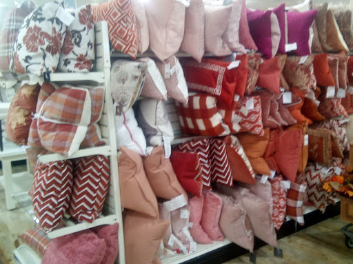 Department Store «HomeGoods», reviews and photos, 1065 Hanes Mall Blvd, Winston-Salem, NC 27103, USA