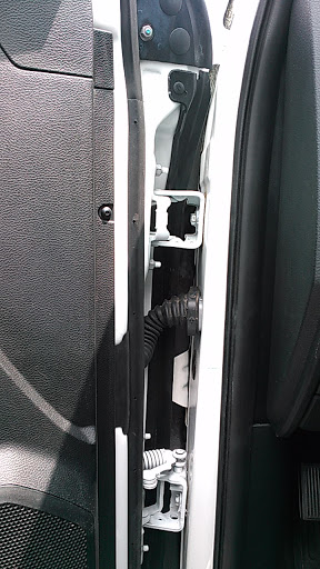 Auto Body Shop «Route 17 Auto Body And Collision», reviews and photos, 120 NJ-17, Paramus, NJ 07652, USA