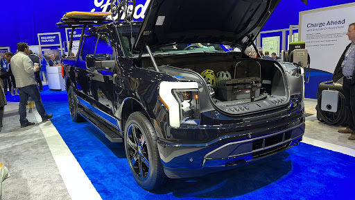 Used Car Dealer «Southpoint Automotive LLC», reviews and photos, 6915 Interstate 35 Access Rd, San Antonio, TX 78224, USA