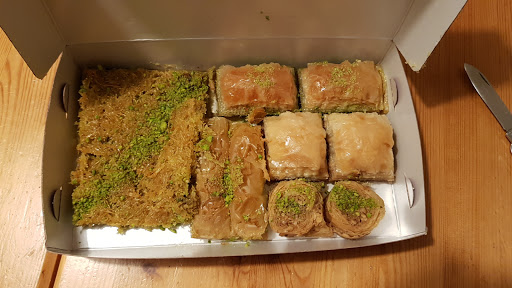 Hacimüslümoglu Baklava Bäckerei