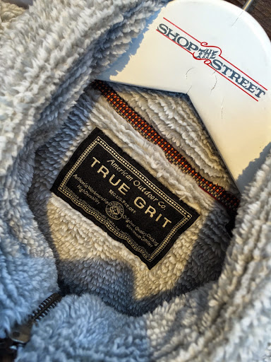 Clothing Store «E Street Denim Co Inc», reviews and photos, 1876 1st St, Highland Park, IL 60035, USA