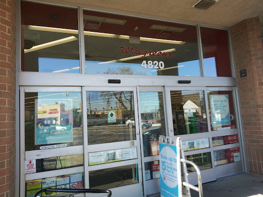 Drug Store «Walgreens», reviews and photos, 4820 N Cumberland Ave, Norridge, IL 60706, USA