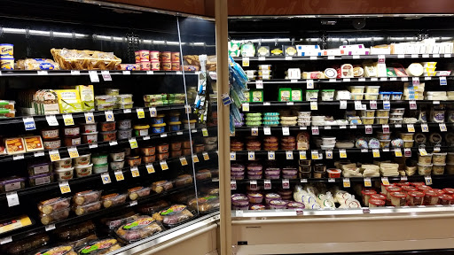 Grocery Store «Food Lion», reviews and photos, 1200 Beaver Brook Plz, New Castle, DE 19720, USA