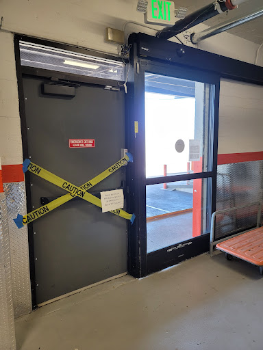 Self-Storage Facility «Public Storage», reviews and photos, 2690 Geary St, San Francisco, CA 94118, USA