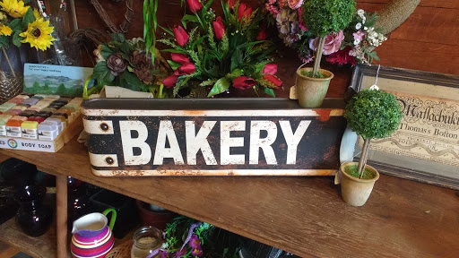 Florist «Colonial Floral & Gifts», reviews and photos, 123 S Main St, Waynesville, NC 28786, USA