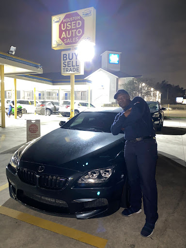 Used Car Dealer «Houston Used Auto Sales», reviews and photos, 8725 Cypress Creek Pkwy, Houston, TX 77070, USA