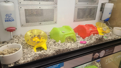 Pet Supply Store «Petco Animal Supplies», reviews and photos, 1052 Williams Reserve Blvd, Wadsworth, OH 44281, USA