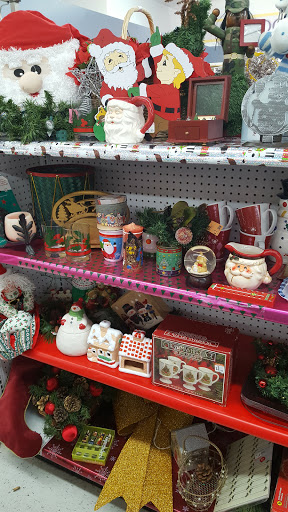 Thrift Store «Goodwill Store & Donation Center», reviews and photos, 1430 Garnet Ave, San Diego, CA 92109, USA