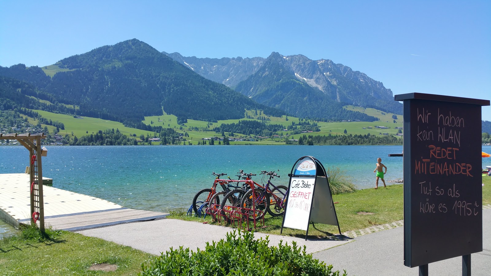 Foto van Promenade Walchsee Badestelle - populaire plek onder ontspanningskenners