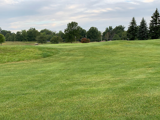 Golf Course «Airport Greens Golf Course», reviews and photos, 28980 White Rd, Willoughby Hills, OH 44092, USA