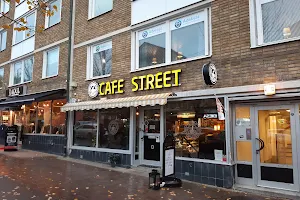 Cafe Street & Salladsbar image