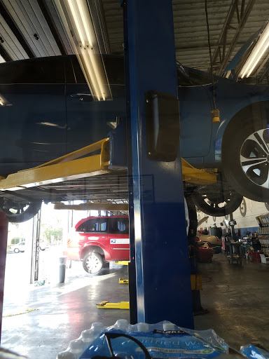 Auto Parts Store «Pep Boys Auto Parts & Service», reviews and photos, 4797 S Cleveland Ave, Fort Myers, FL 33907, USA