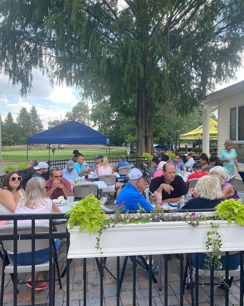 Taverna On The Green 07652