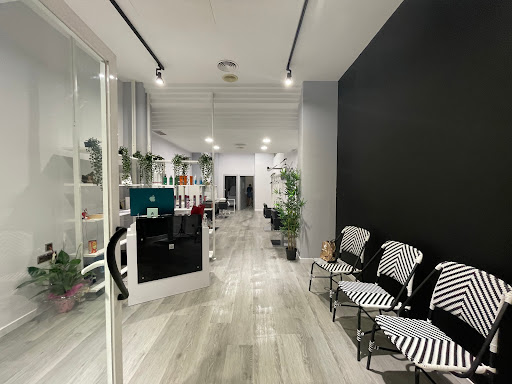 BLack or blonde Estilistas by Miriam Cáceres en Castellón de La Plana, Castellón