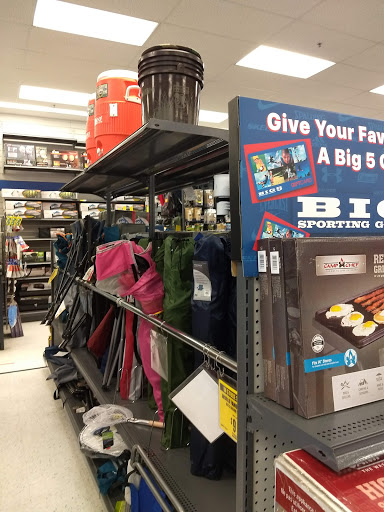 Sporting Goods Store «Big 5 Sporting Goods», reviews and photos, 595 NE Circle Blvd, Corvallis, OR 97330, USA