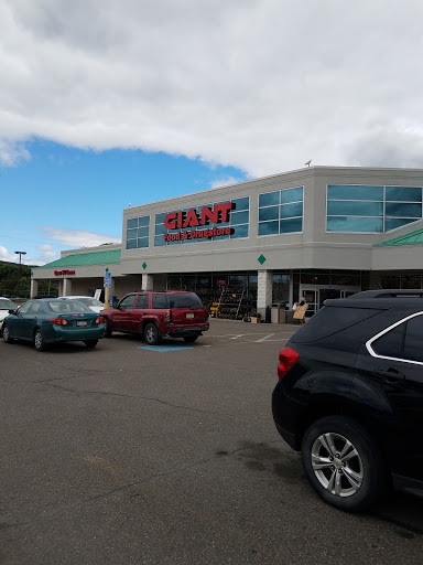 Grocery Store «Giant Food Stores», reviews and photos, 328 Church St, Danville, PA 17821, USA