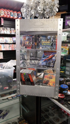 Video Game Store «Video Game Wizards - Molalla OR», reviews and photos, 125 E Main St, Molalla, OR 97038, USA