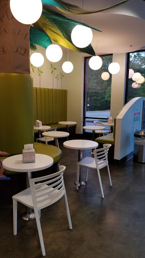 Frozen Yogurt Shop «Brrrberry Frozen Yogurt», reviews and photos, 6815 Parker Farm Dr, Wilmington, NC 28405, USA