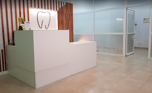 CLINICA DENTAL EBEN-EZER en Renedo de Piélagos, Cantabria
