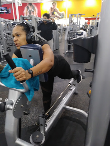Gym «Fitness Connection - Arlington», reviews and photos, 3775 S Cooper St, Arlington, TX 76015, USA