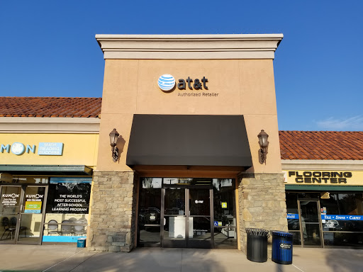 Cell Phone Store «AT&T Authorized Retailer», reviews and photos, 136 Solana Hills Dr Suite 136, Solana Beach, CA 92075, USA