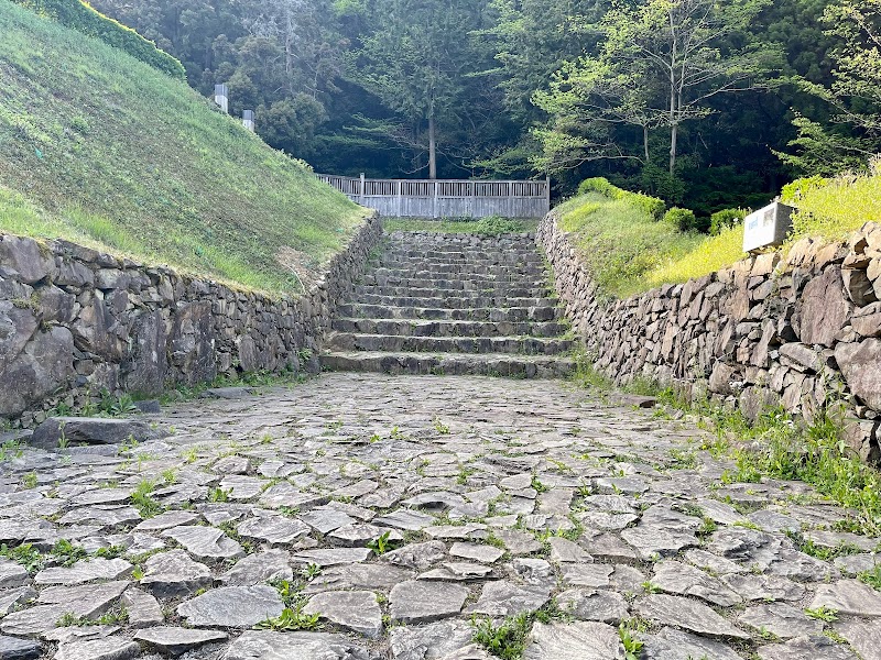 八王子城跡 櫓門跡