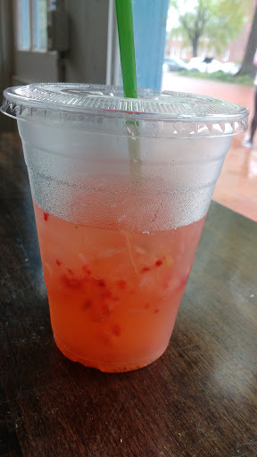 Grocery Store «Heirloom Market at Comstock Ferre», reviews and photos, 263 Main St, Wethersfield, CT 06109, USA