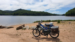 Photo n°2 de Morvan brêle à Saint-Martin-du-Puy ()