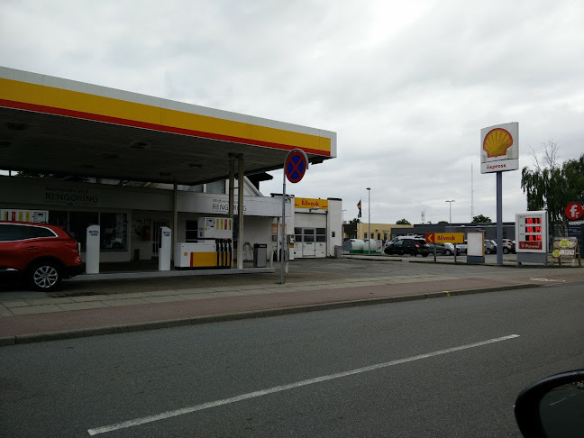 Anmeldelser af Shell Express Hjallerup i Aalborg - Tankstation