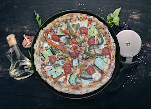 Photo n°19 de FINO PIZZA SALADE BAR ET PATE à Saint-Ouen-sur-Seine ()