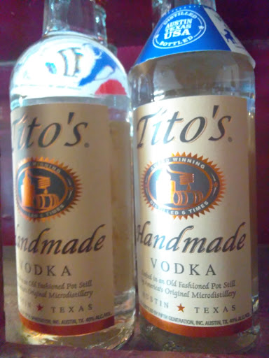 Liquor Store «Moffett Liquor Store», reviews and photos, 806 Luella St, Fort Worth, TX 76102, USA