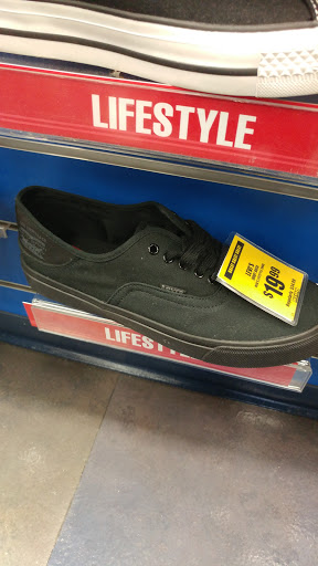 Sporting Goods Store «Big 5 Sporting Goods - La Puente», reviews and photos, 1809 N Hacienda Blvd, La Puente, CA 91744, USA