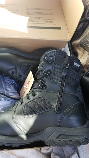 Sporting Goods Store «Big 5 Sporting Goods - Pomona», reviews and photos, 696 W Holt Ave, Pomona, CA 91768, USA