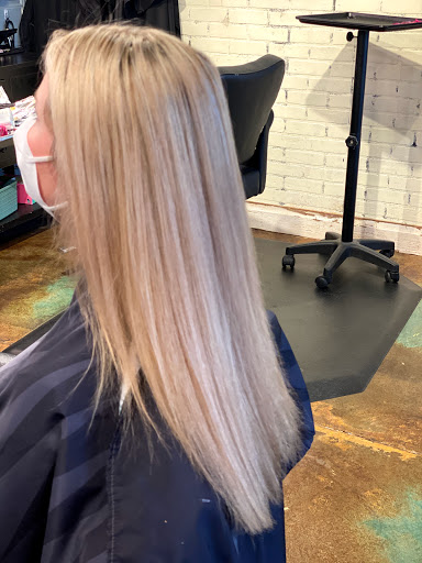 Beauty Salon «Brick House Salon», reviews and photos, 2402 17th St, Greeley, CO 80634, USA
