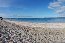 Zdjęcie Eastern Beach z powierzchnią niebieska czysta woda