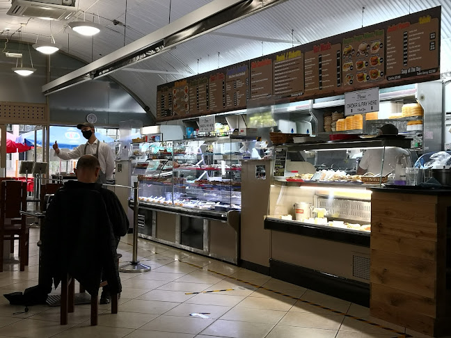 Reviews of Madeira Deli in London - Bakery