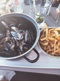 Moules-frites du Restaurant français Restaurant Les Tamaris à Andernos-les-Bains - n°18