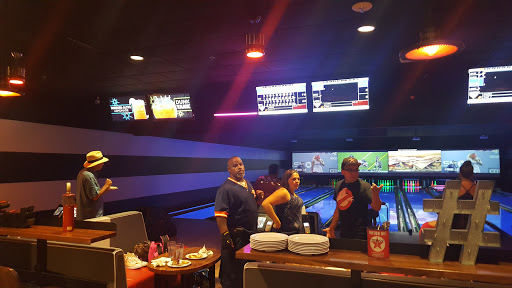 Bowling Alley «Bowlmor Houston», reviews and photos, 925 Bunker Hill Rd, Houston, TX 77024, USA