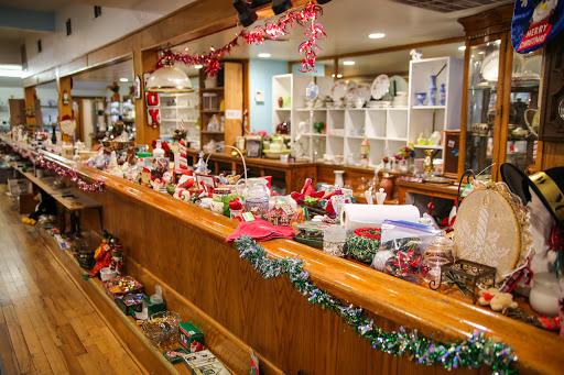 Thrift Store «Hospice Gift & Thrift of Nevada City», reviews and photos, 754 Zion St, Nevada City, CA 95959, USA